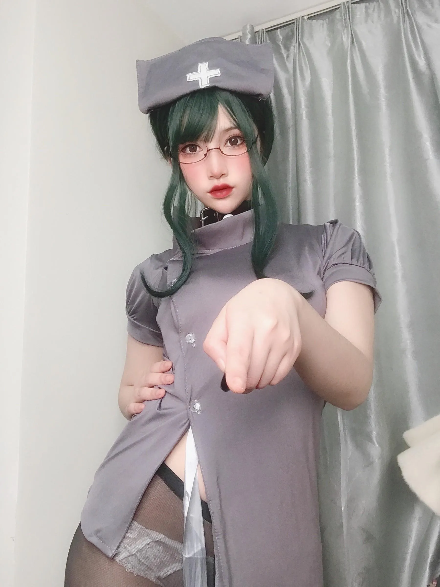 你十七鸽 – NO.04 灰色护士 [146P]插图6